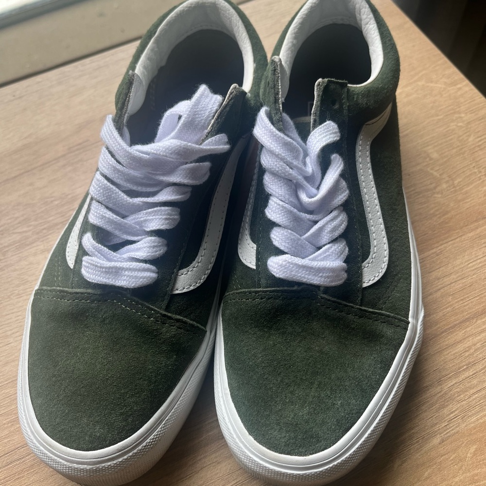 Vans Old Skool Suede Sneakers